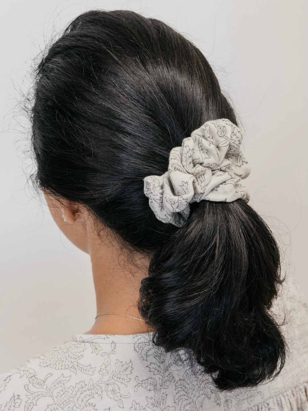 Salt Grey Muslin Hair Scrunchie