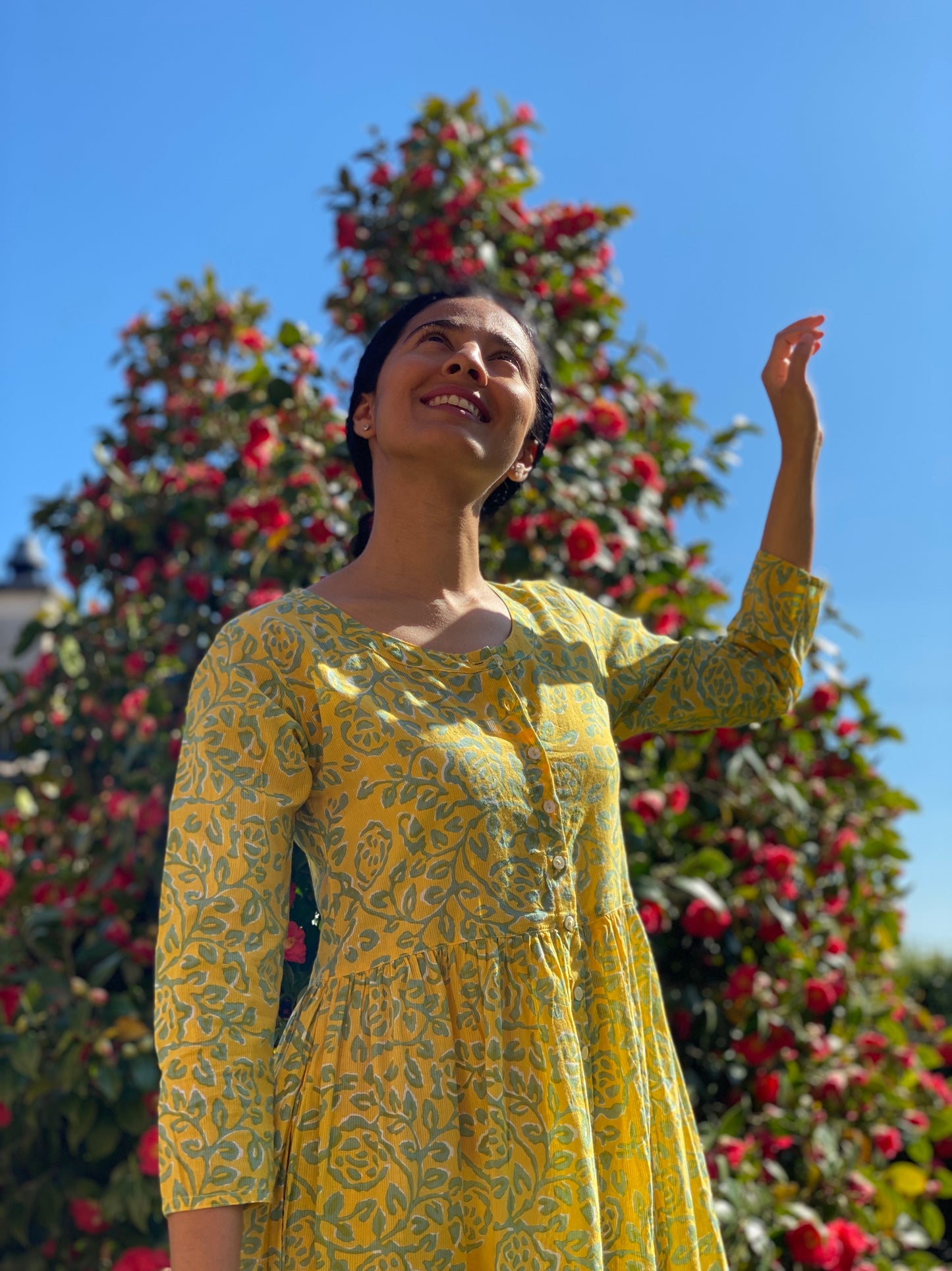 Alicia in Yellow