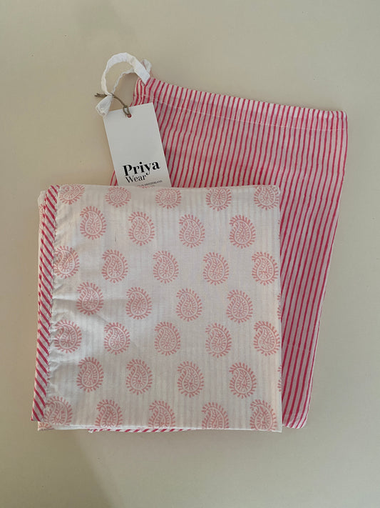 Newborn blanket - Paisley pink